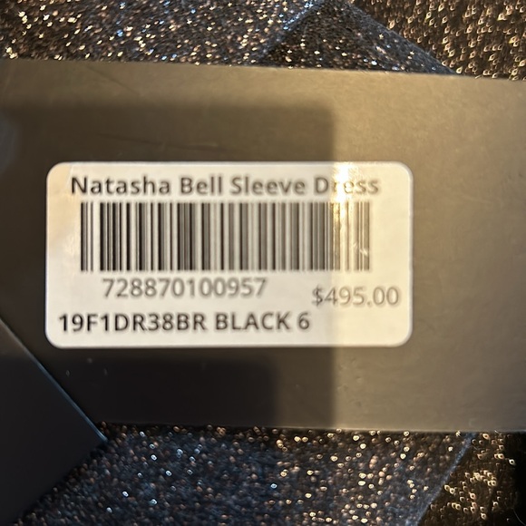 Cynthia Rowley Natasha Bell Sleeve Dress. New with tags, women size 6 US - Picture 5 of 5